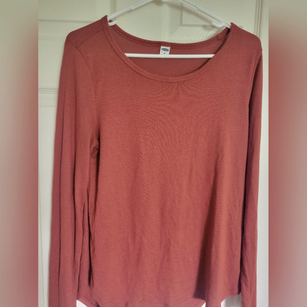 Old Navy women's long sleeve top